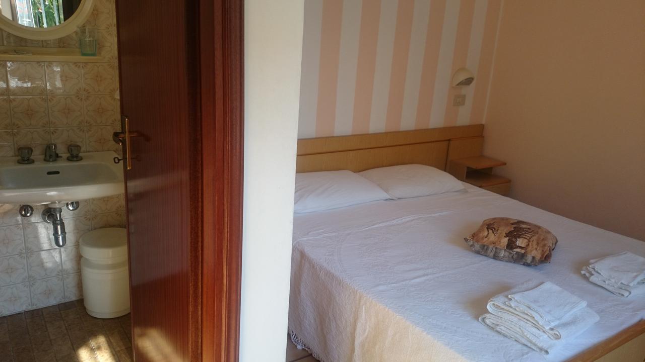 Hotel Savini Rimini Exterior photo