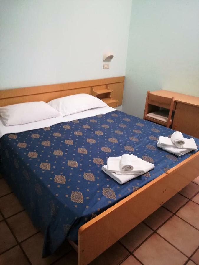Hotel Savini Rimini Exterior photo